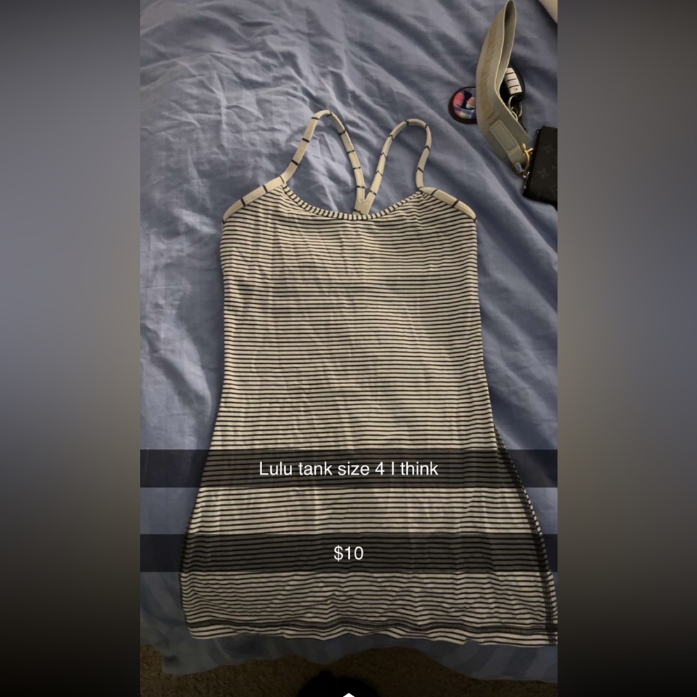 Lululemon y tank